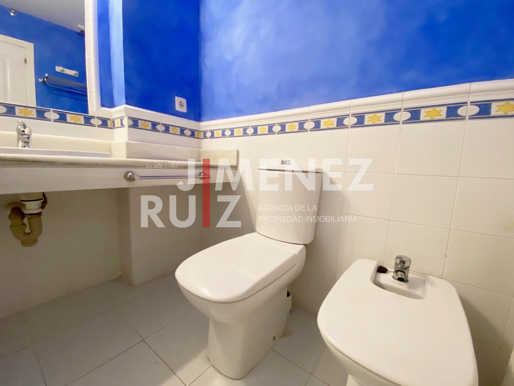 For sale of flat in El Puerto de Santa María