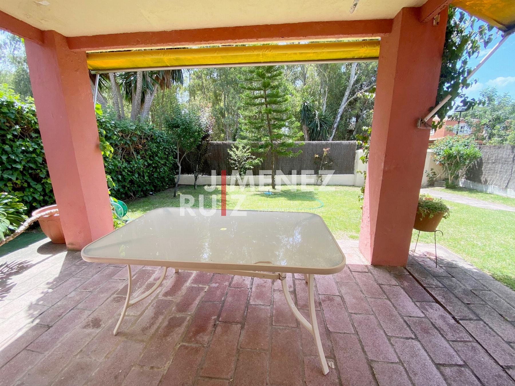 For sale of chalet in El Puerto de Santa María