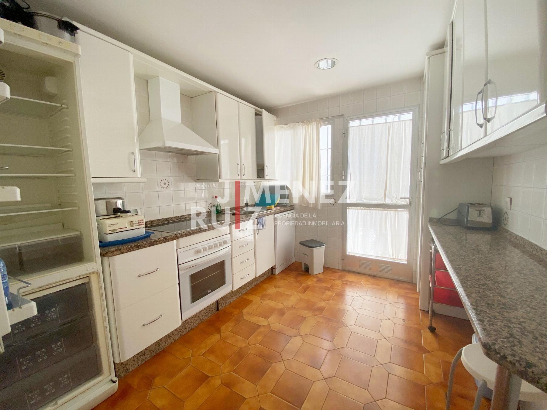 For sale of chalet in El Puerto de Santa María