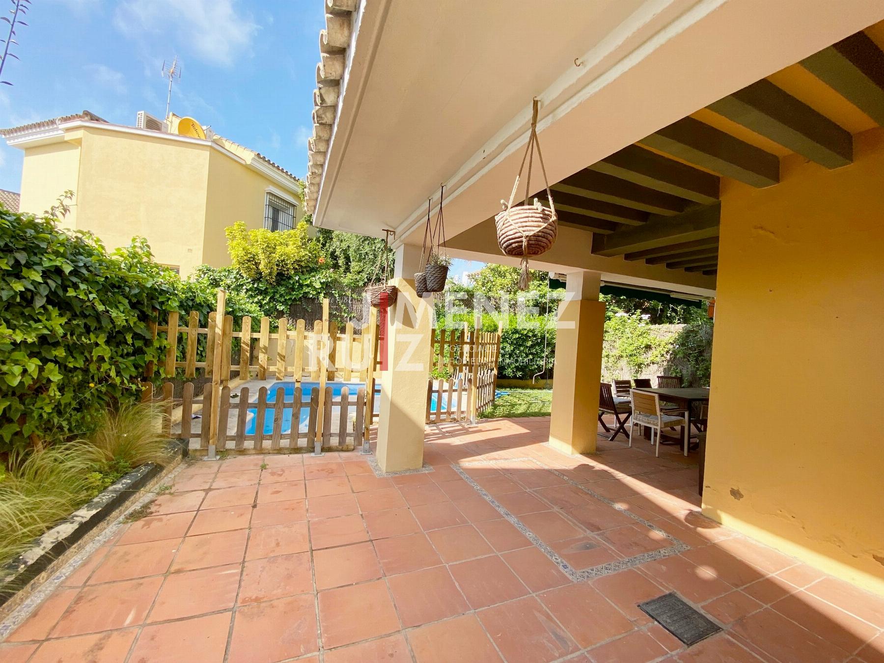 For sale of chalet in El Puerto de Santa María