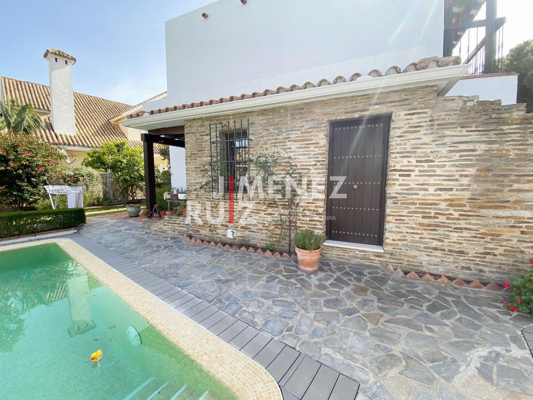 For sale of chalet in El Puerto de Santa María