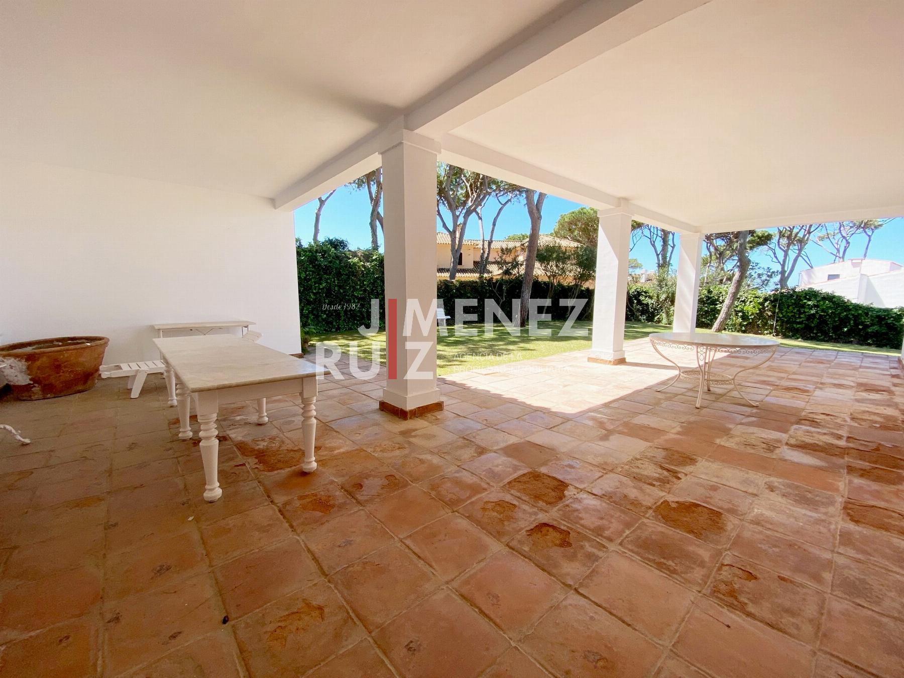 For sale of chalet in El Puerto de Santa María