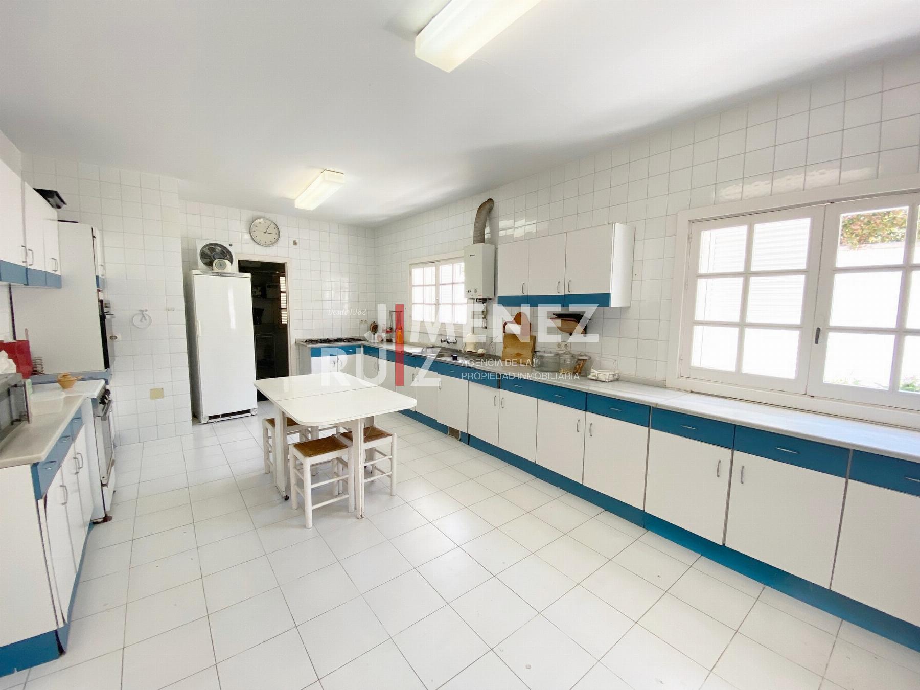 For sale of chalet in El Puerto de Santa María