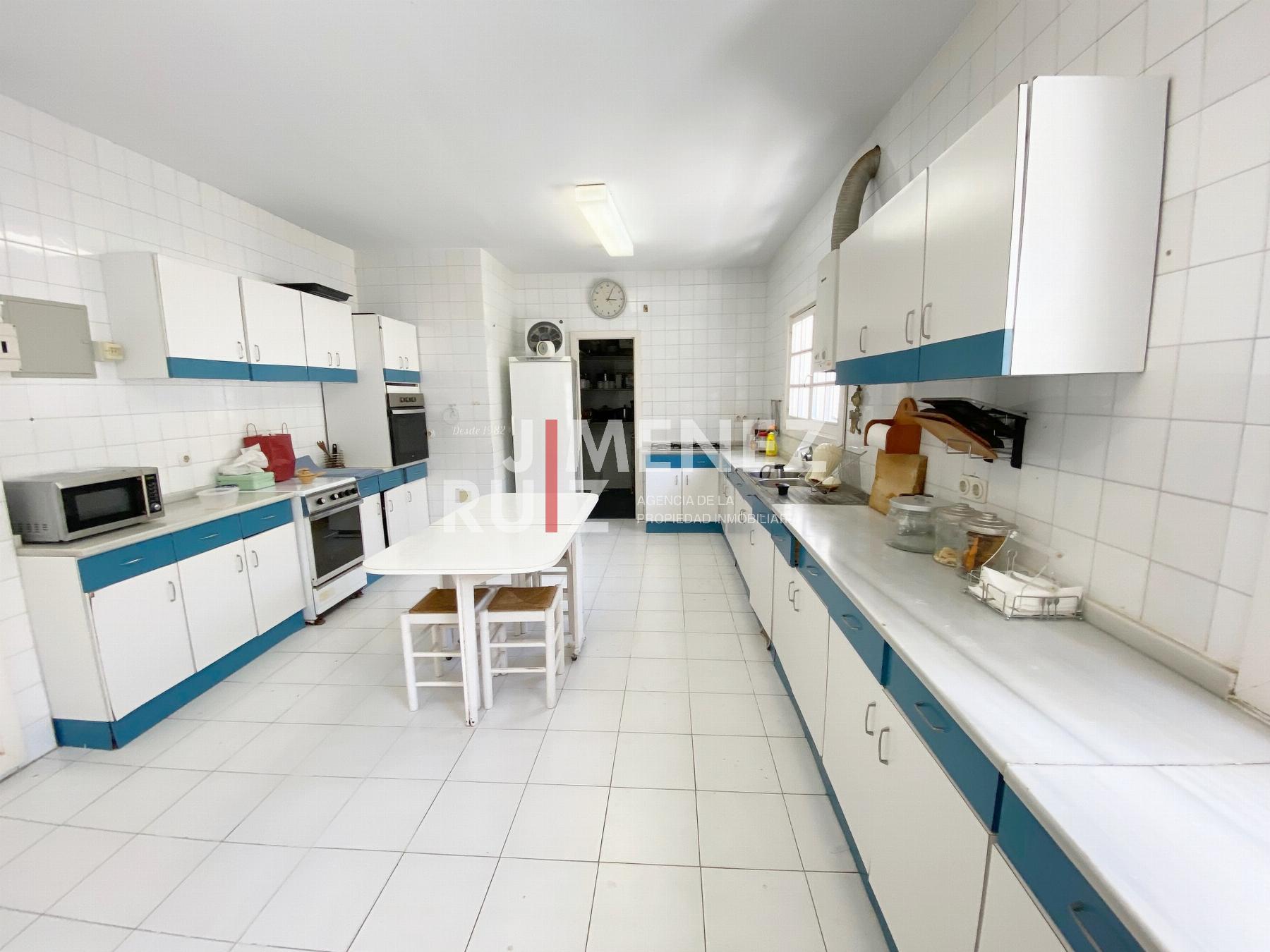 For sale of chalet in El Puerto de Santa María