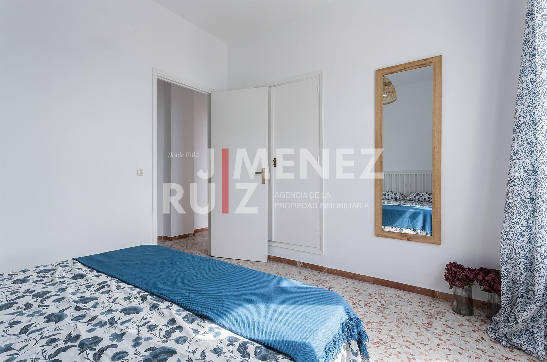 For sale of flat in Cádiz