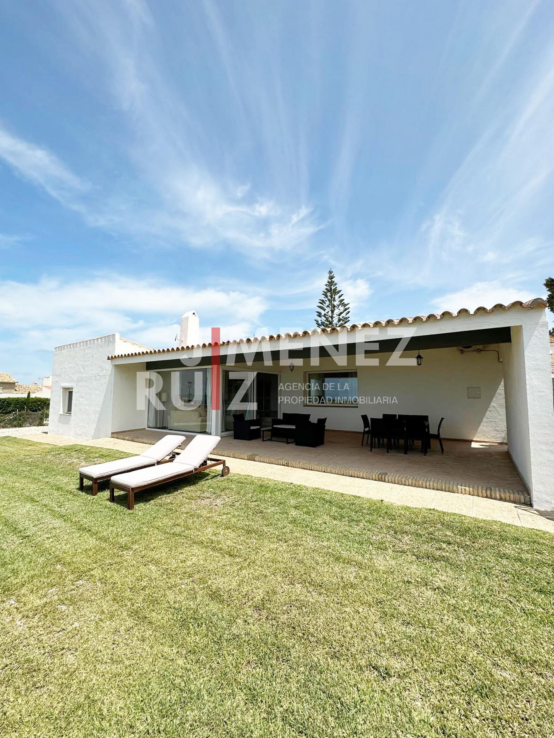 For rent of chalet in El Puerto de Santa María