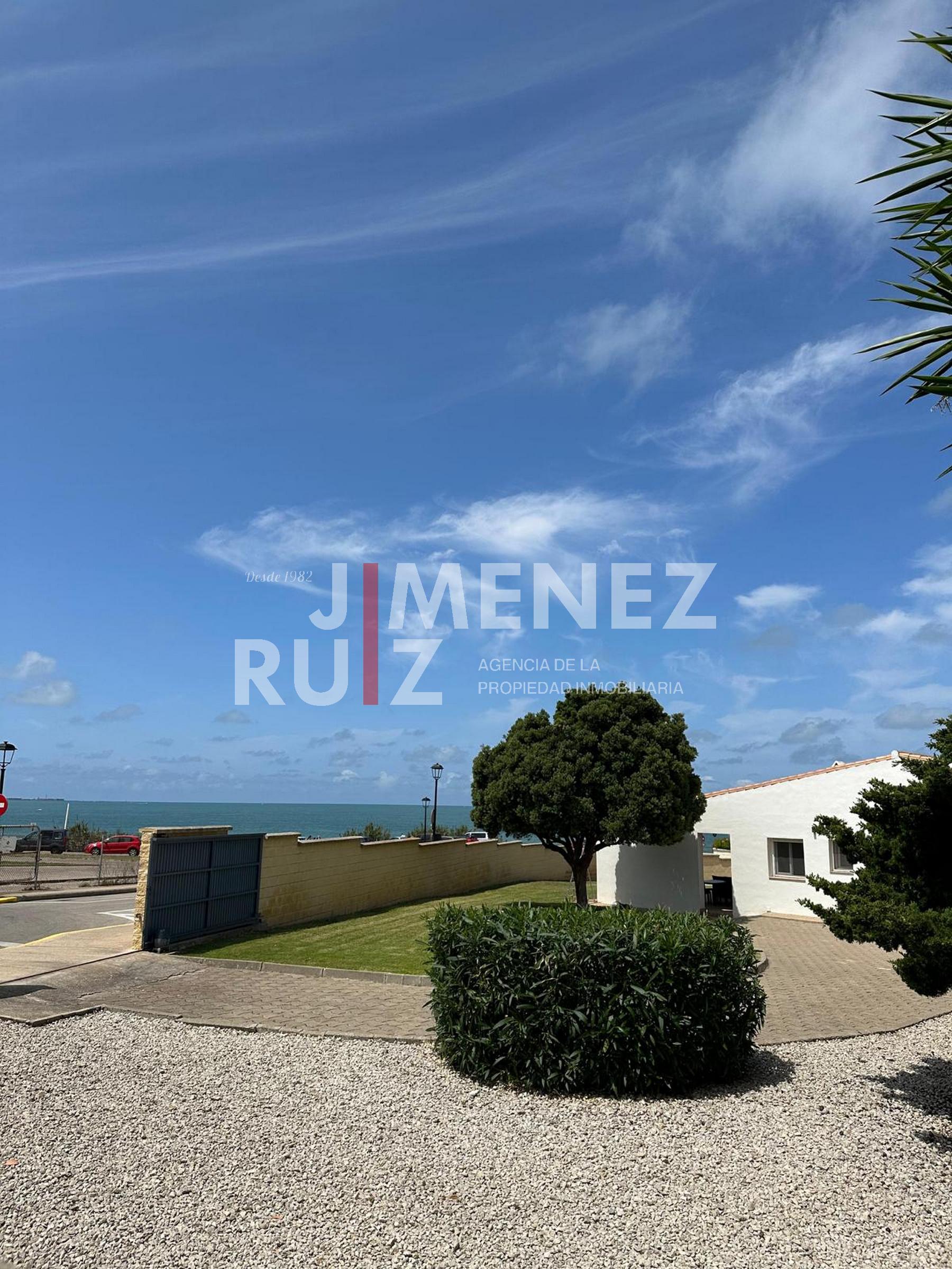 For rent of chalet in El Puerto de Santa María