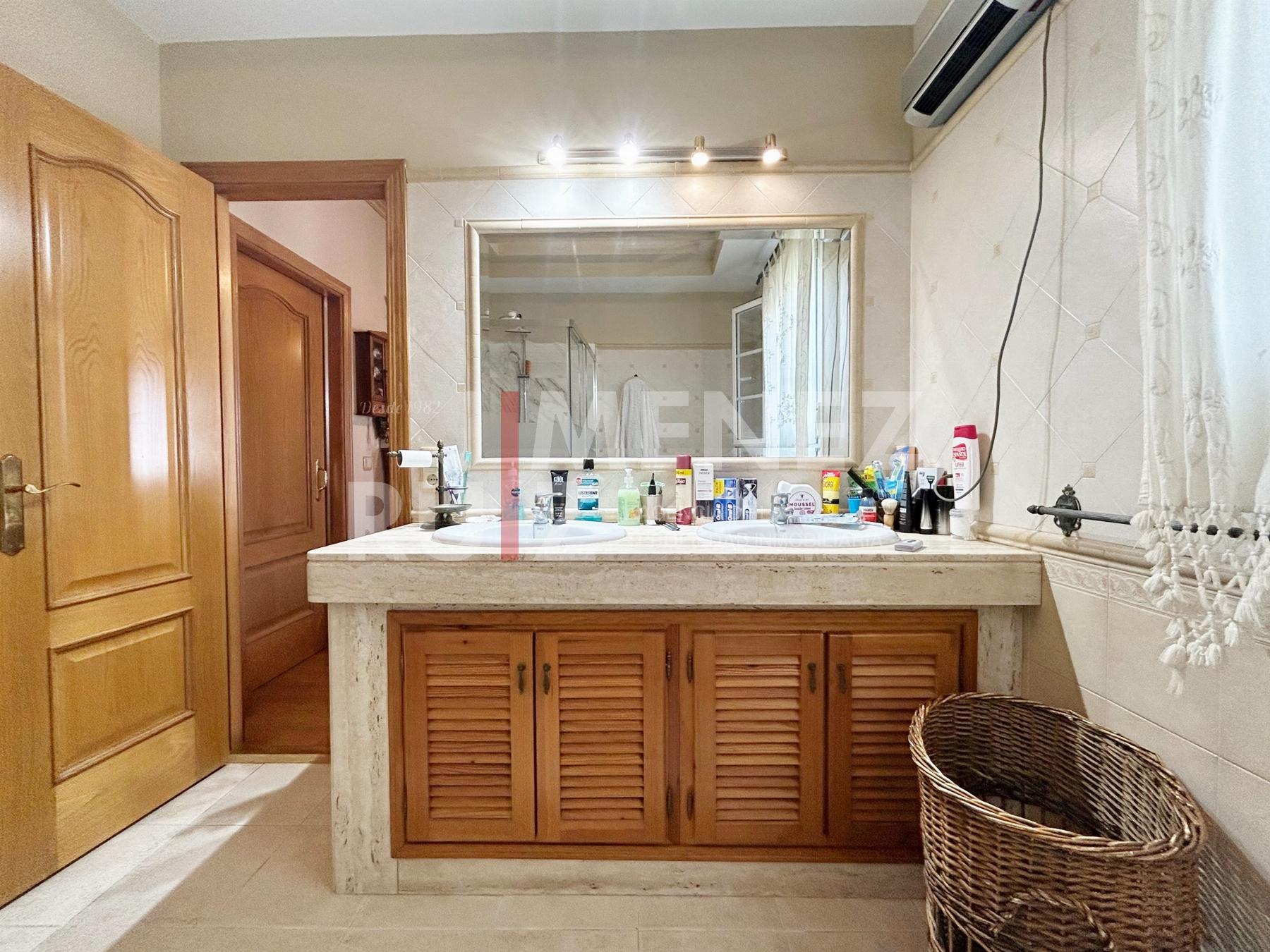 For sale of chalet in El Puerto de Santa María