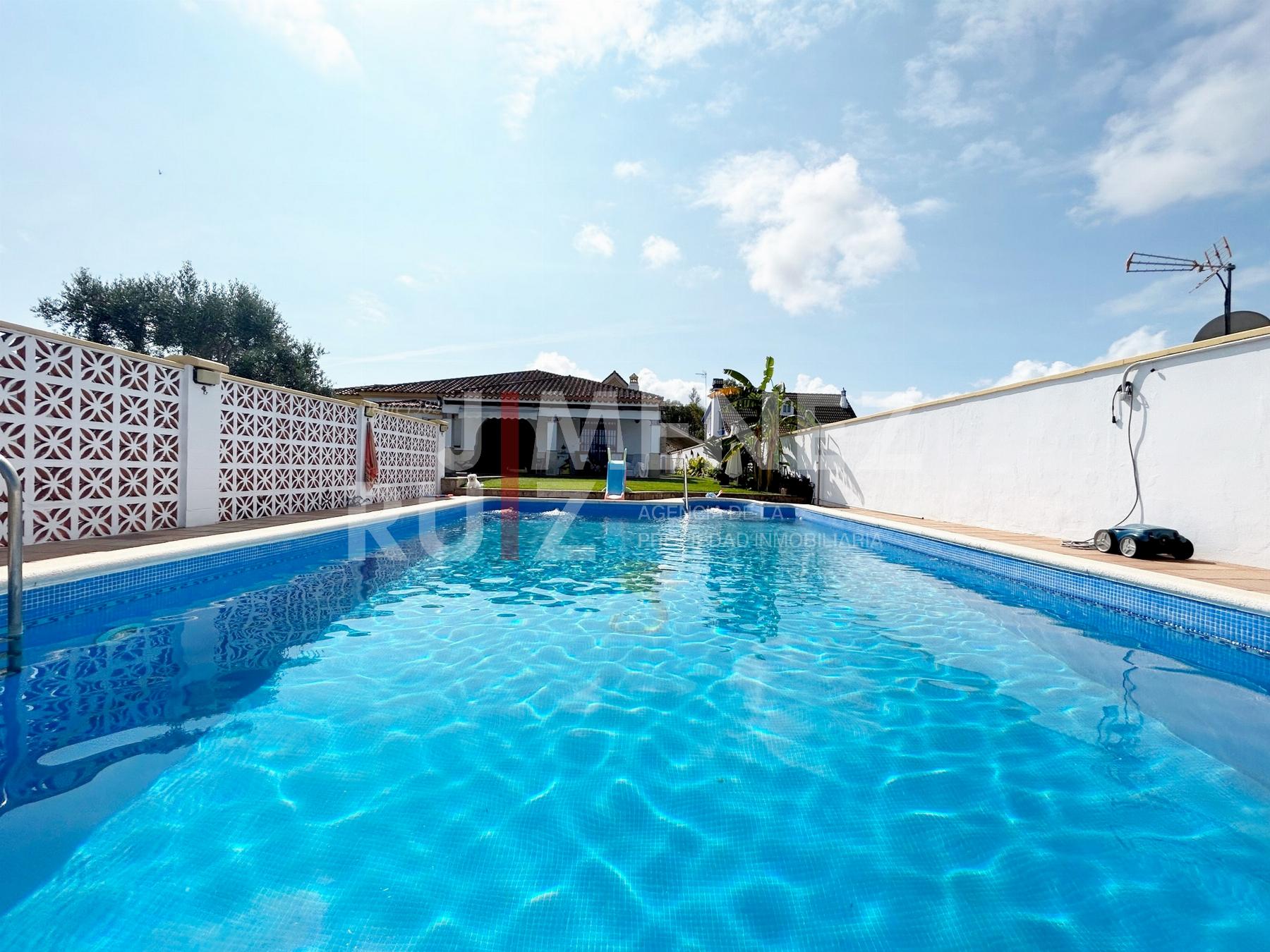 For sale of chalet in El Puerto de Santa María