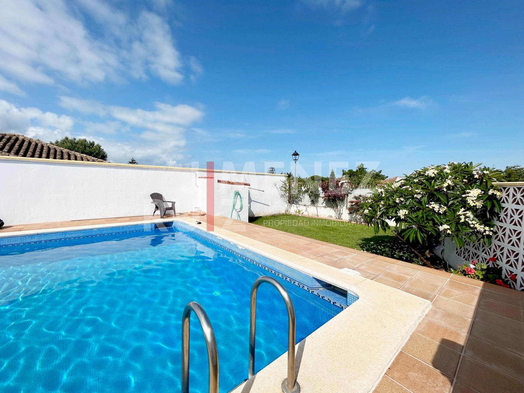 For sale of chalet in El Puerto de Santa María