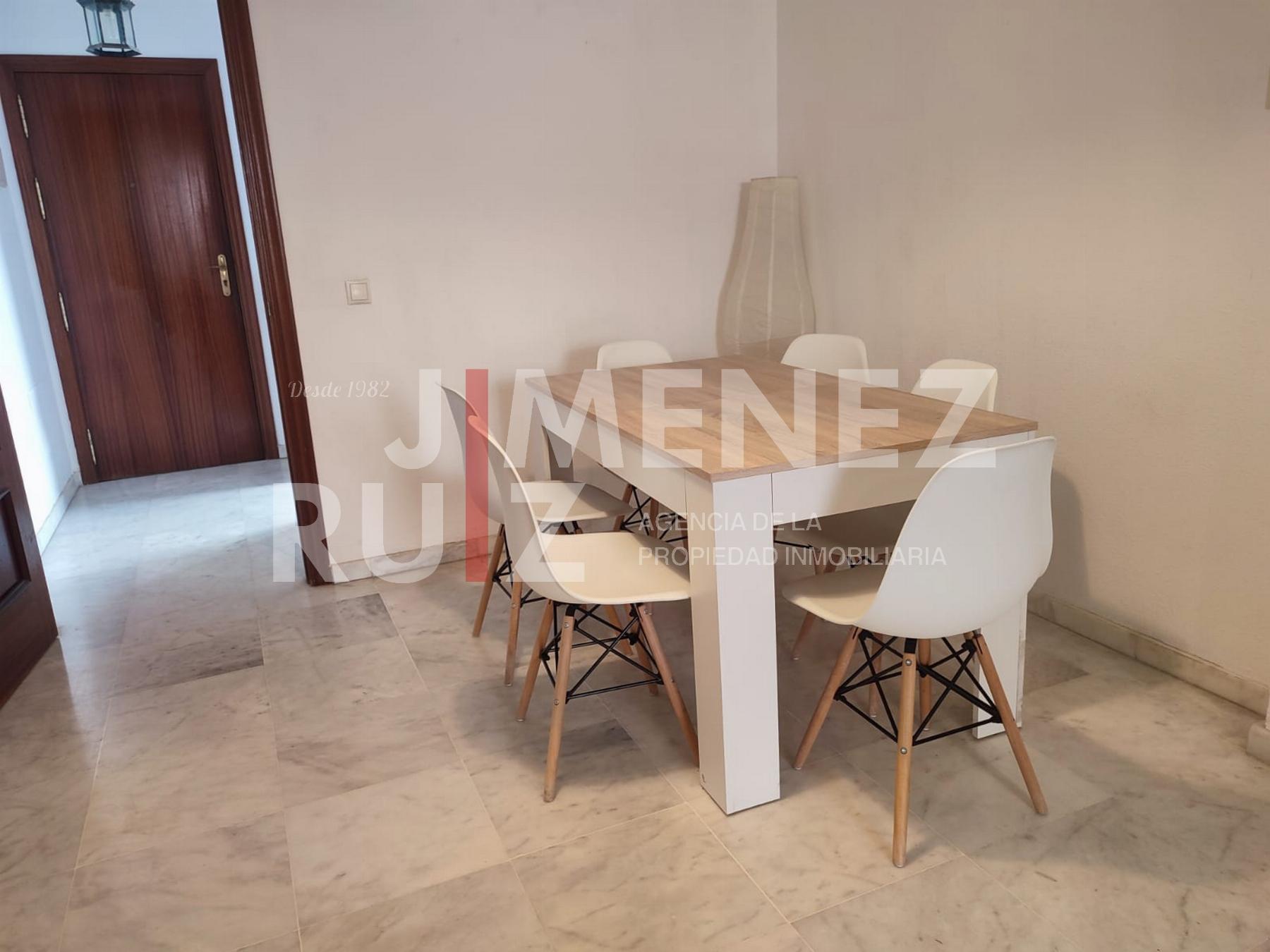 For sale of flat in El Puerto de Santa María
