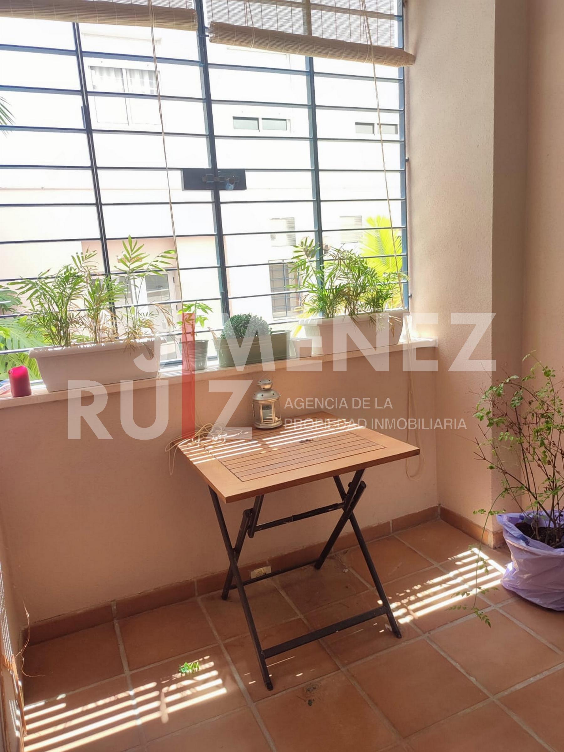 For sale of flat in El Puerto de Santa María