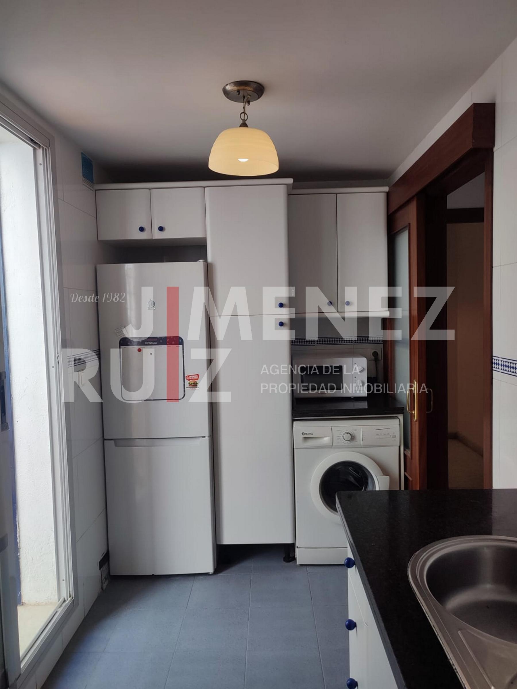 For sale of flat in El Puerto de Santa María