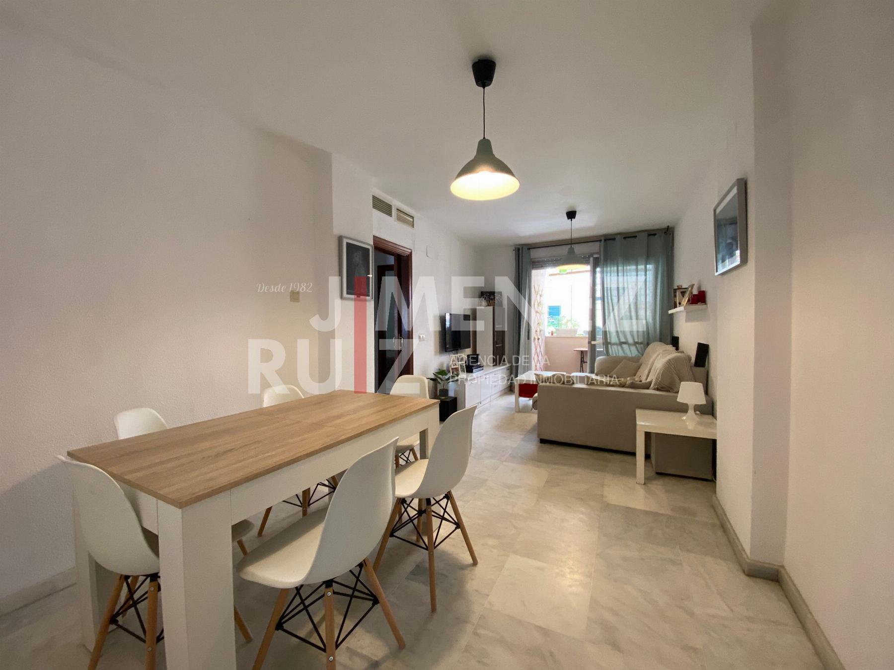 For sale of flat in El Puerto de Santa María