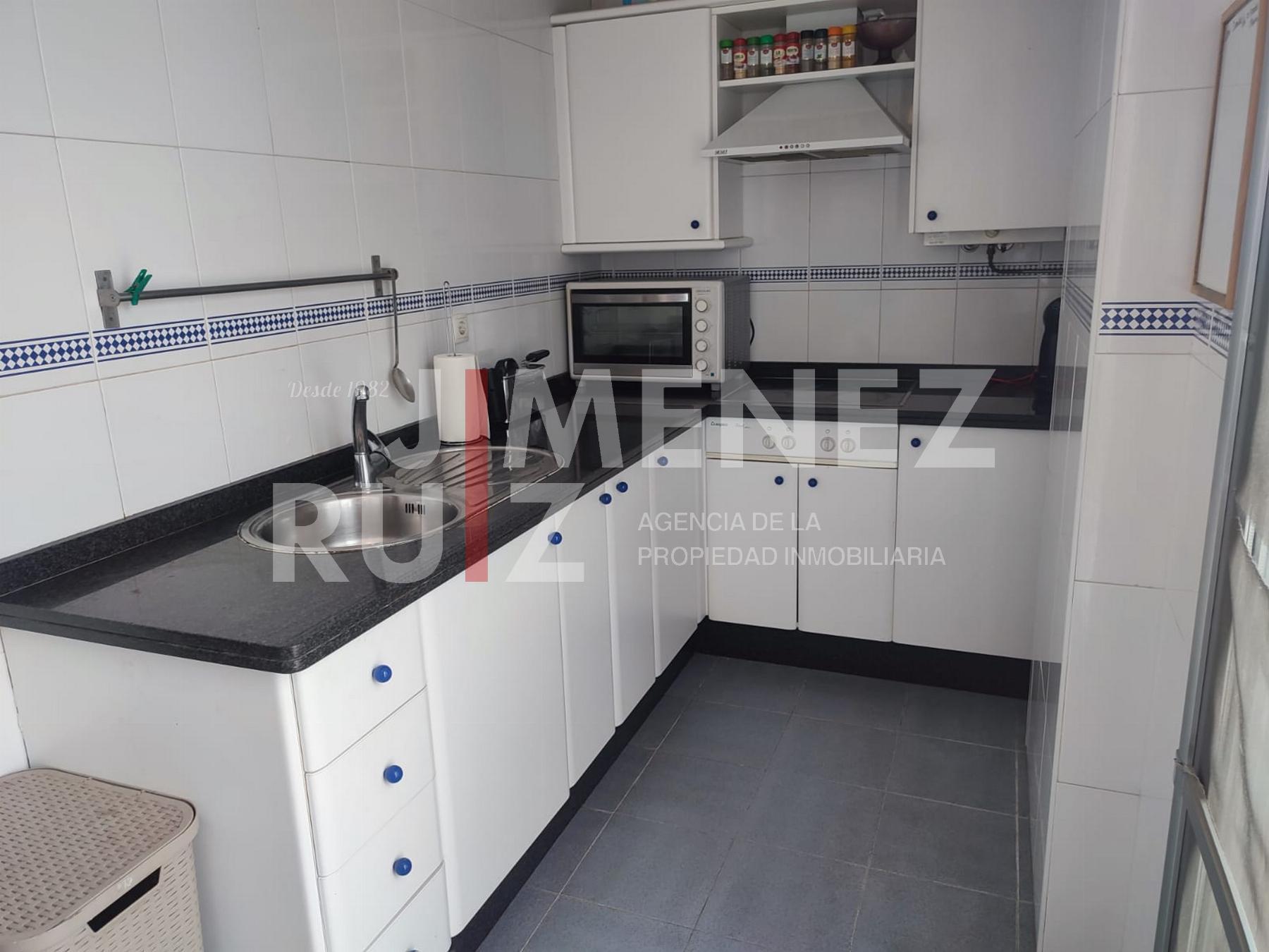 For sale of flat in El Puerto de Santa María