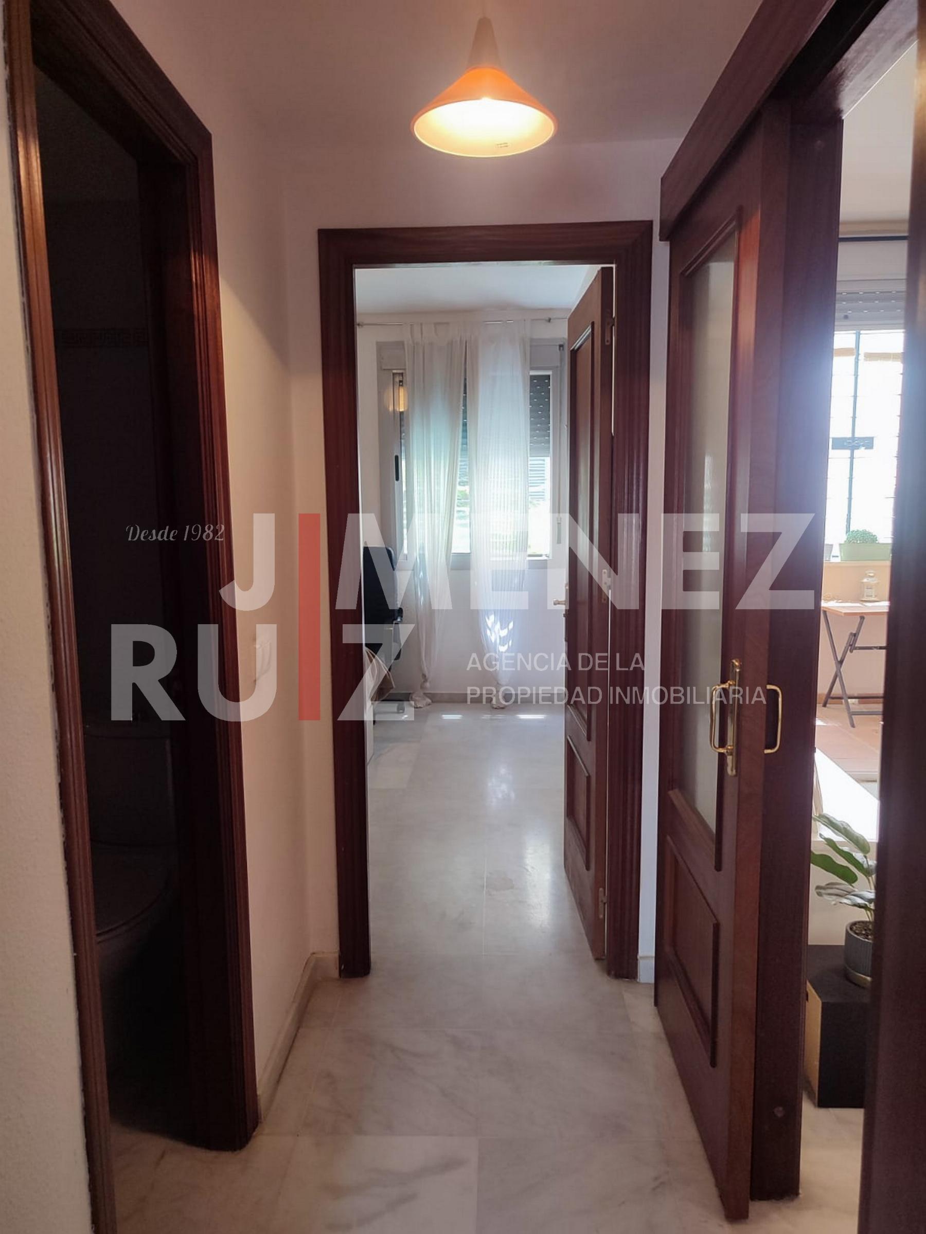 For sale of flat in El Puerto de Santa María