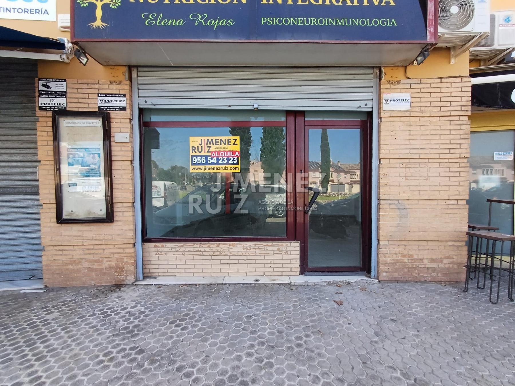 For rent of commercial in El Puerto de Santa María