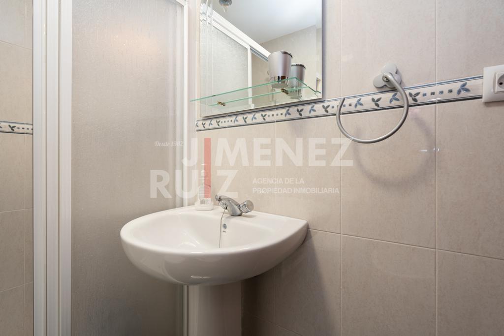 For sale of flat in El Puerto de Santa María