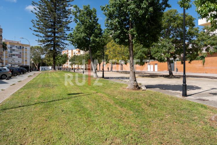 For sale of flat in El Puerto de Santa María