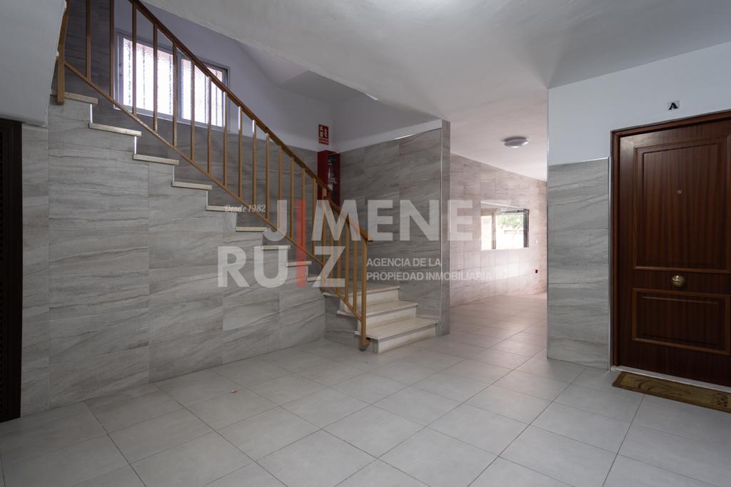 For sale of flat in El Puerto de Santa María