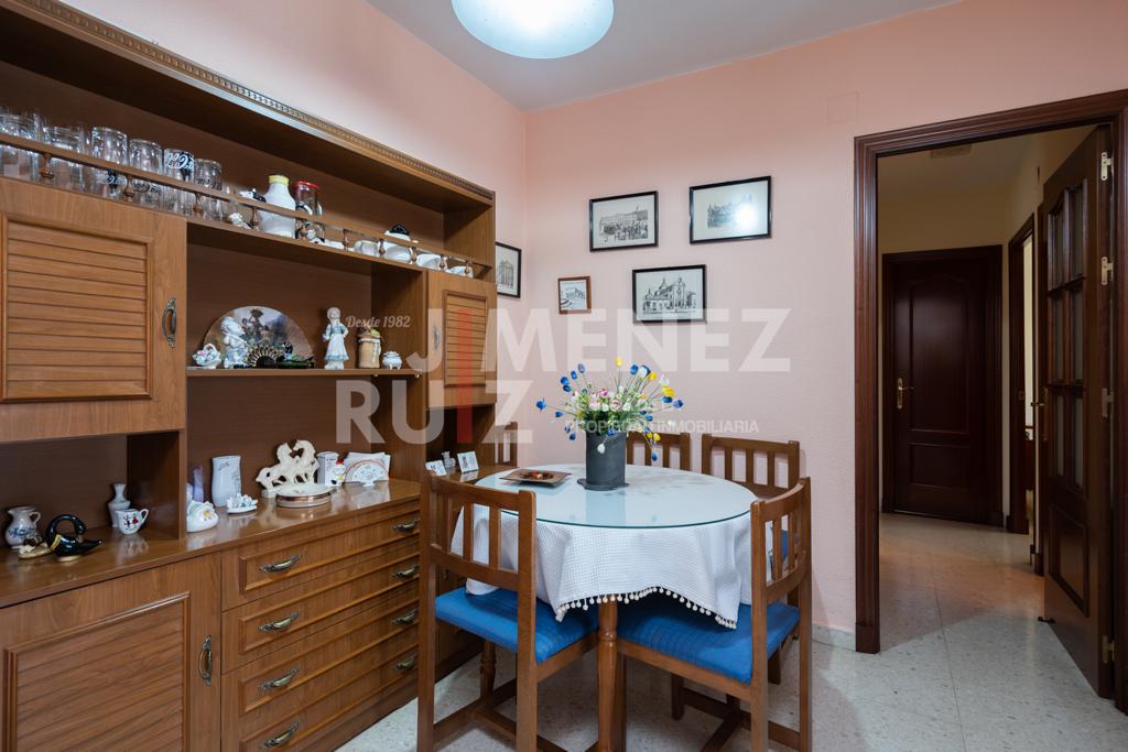 For sale of flat in El Puerto de Santa María
