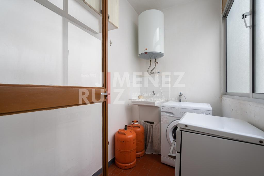 For sale of flat in El Puerto de Santa María