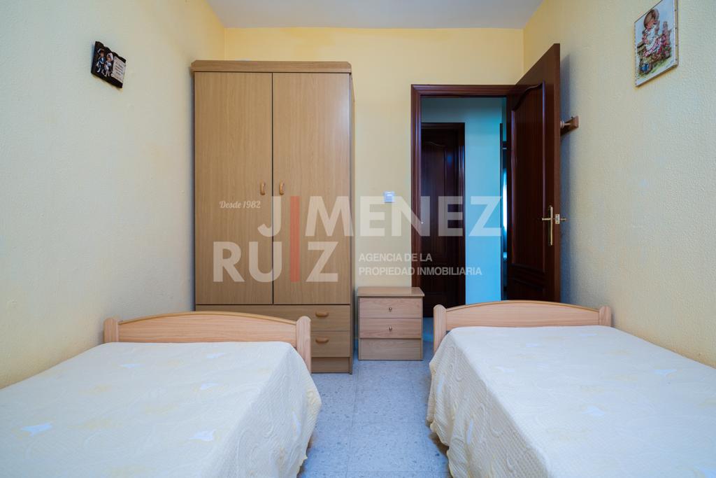For sale of flat in El Puerto de Santa María