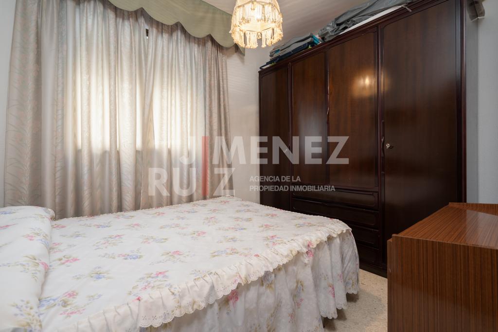 For sale of flat in El Puerto de Santa María