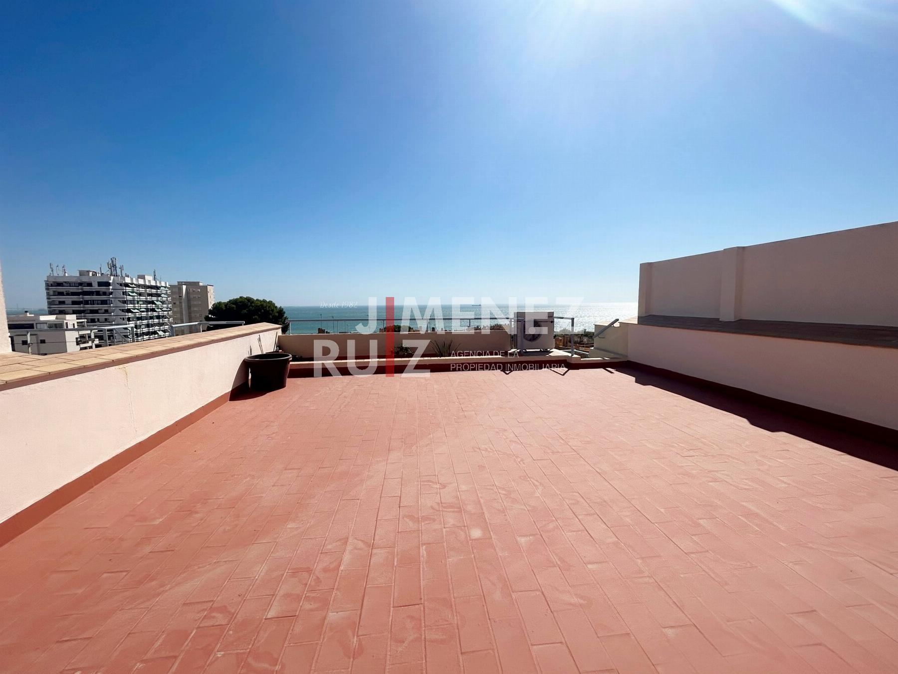 For sale of penthouse in El Puerto de Santa María