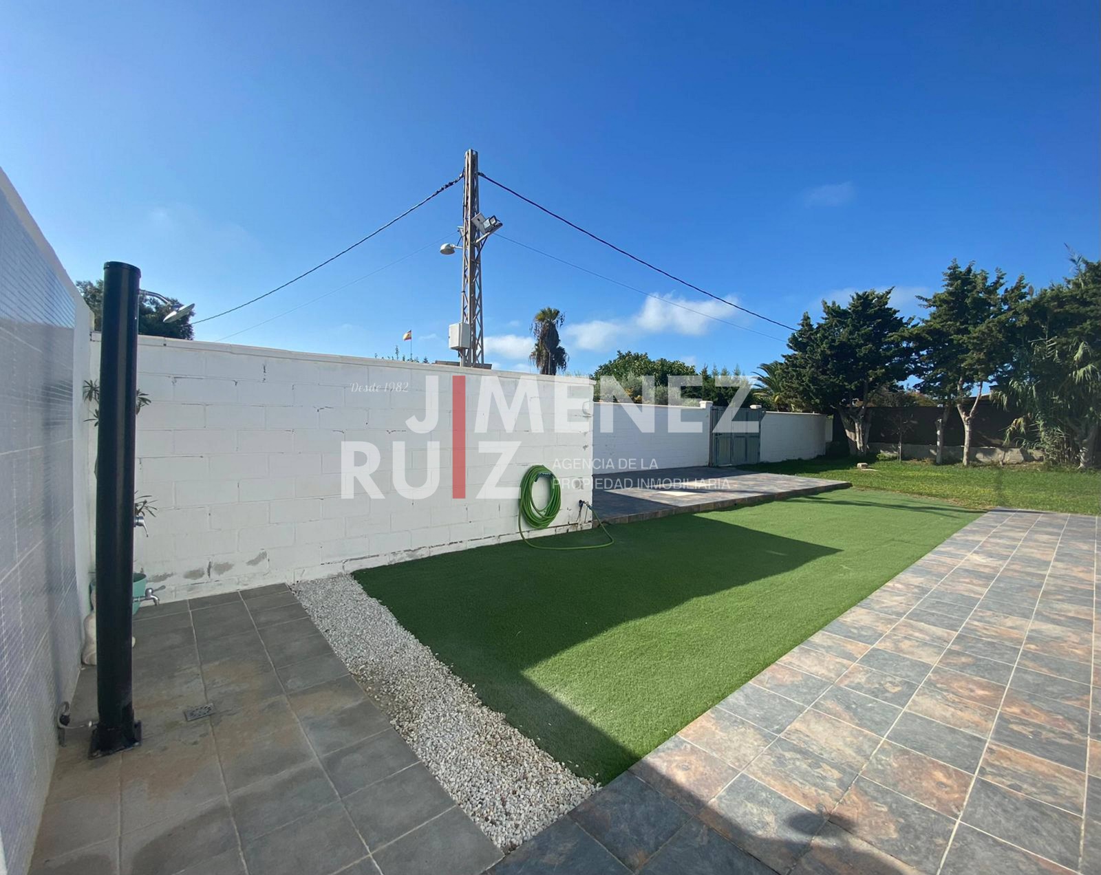 For sale of house in Rota
