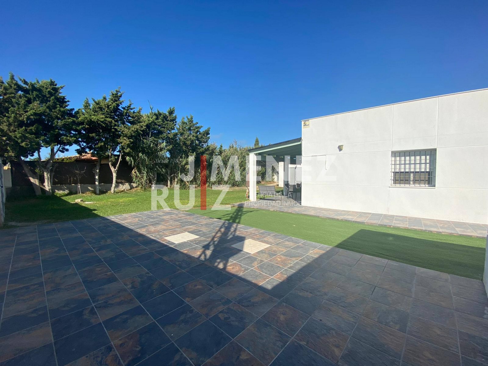 For sale of house in Rota