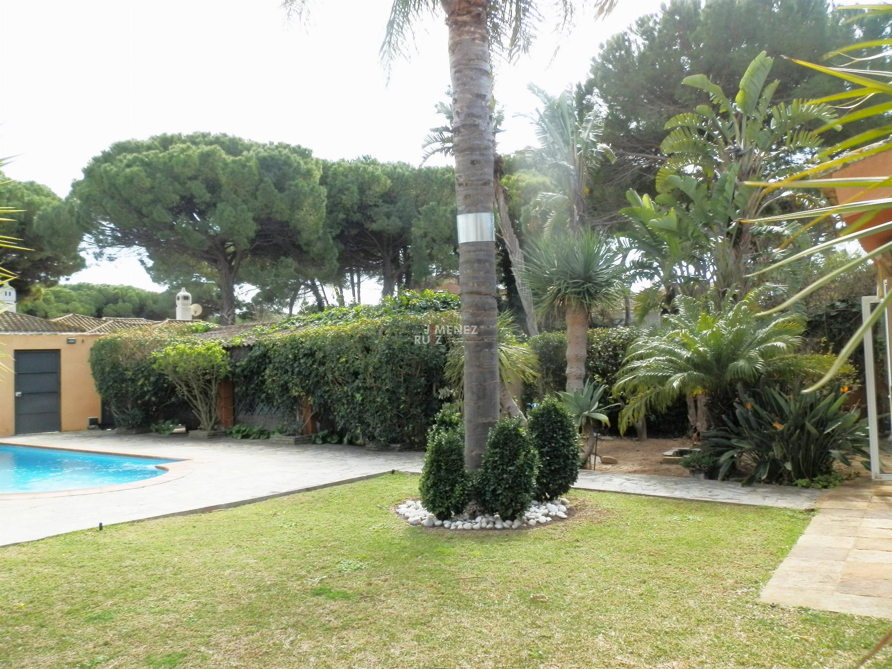 For sale of chalet in El Puerto de Santa María