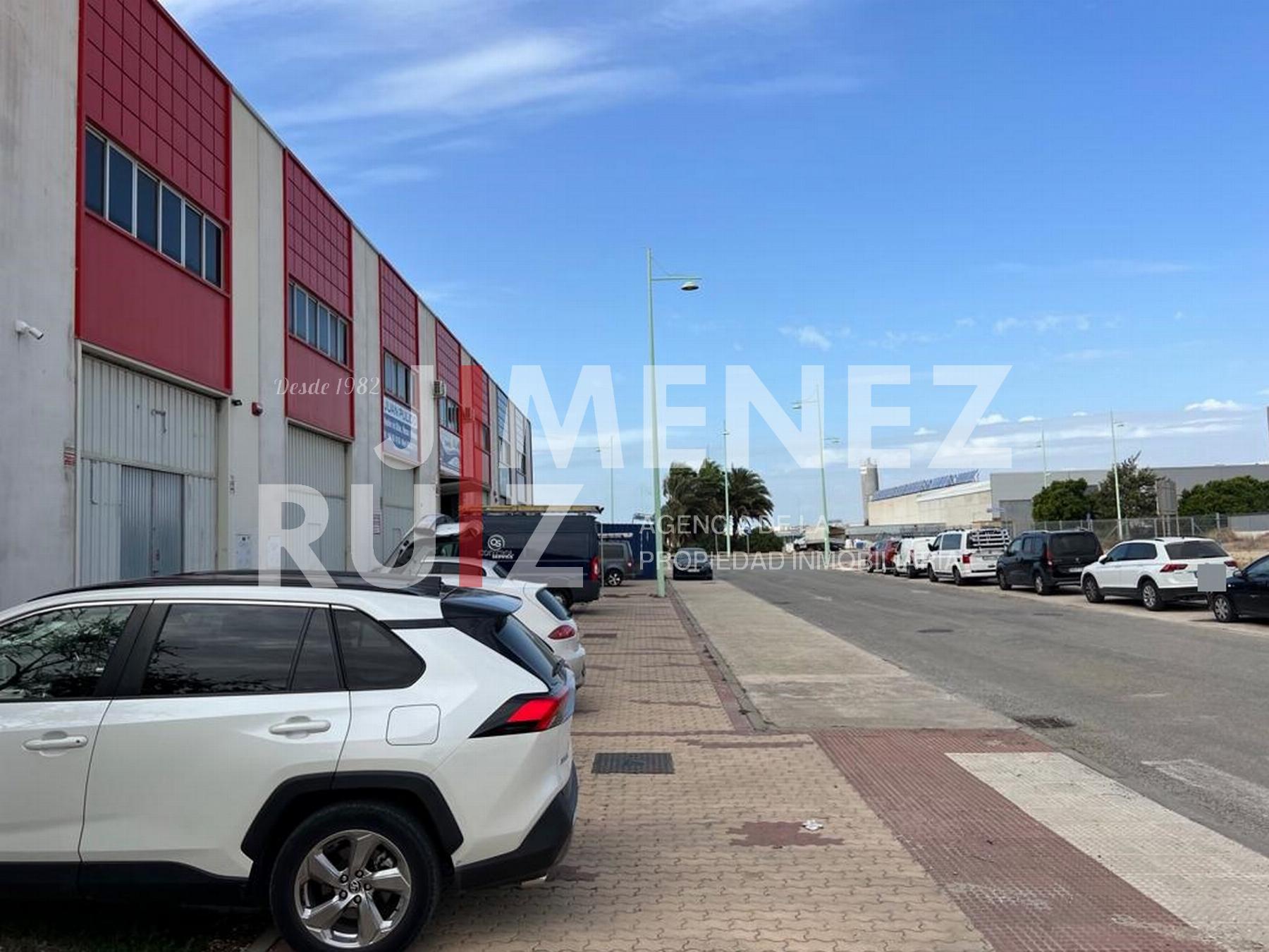 For sale of industrial plant/warehouse in El Puerto de Santa María