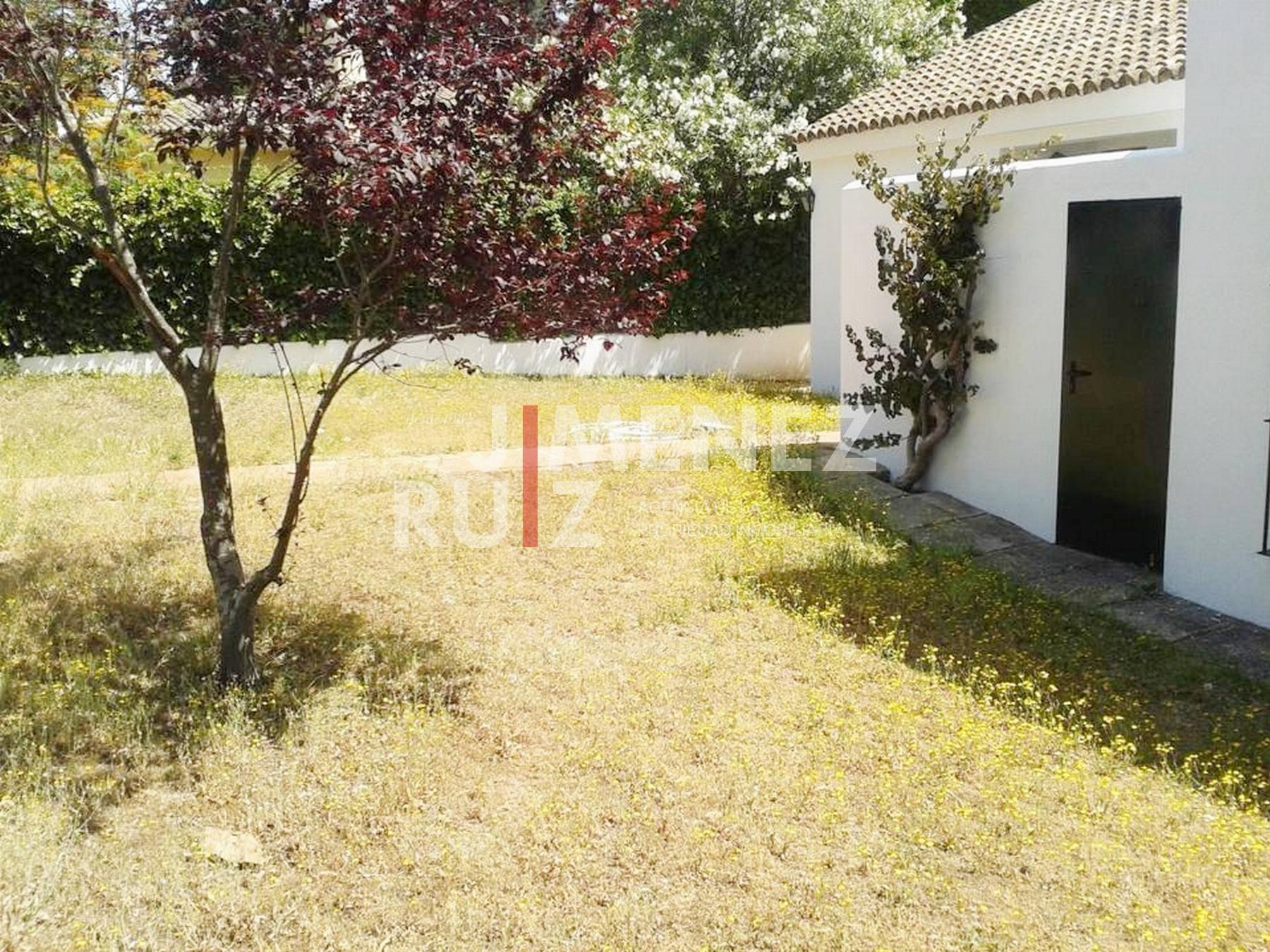 For sale of chalet in El Puerto de Santa María