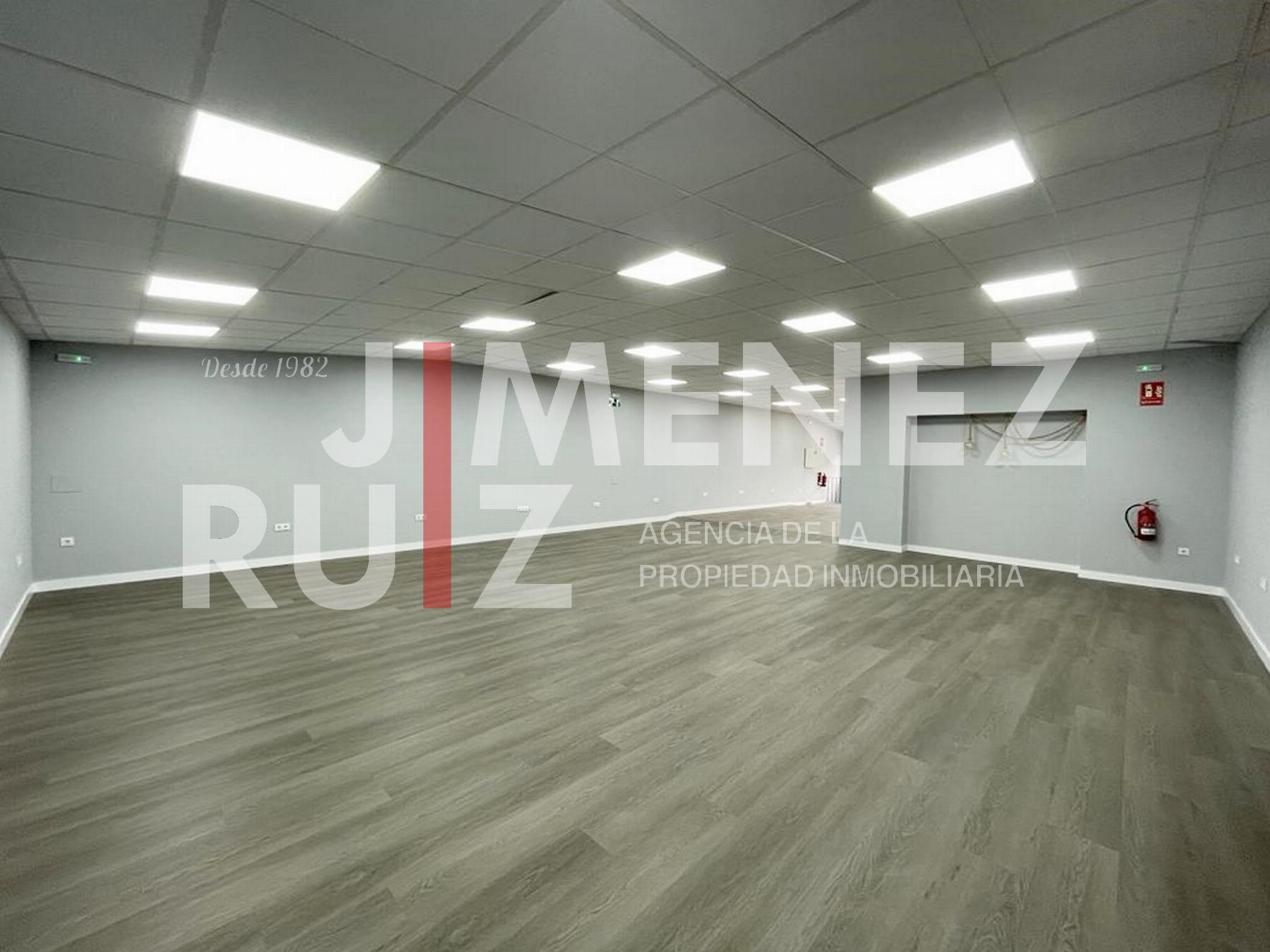 For rent of industrial plant/warehouse in El Puerto de Santa María