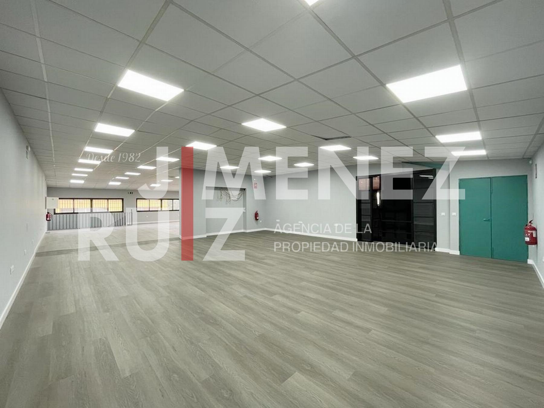 For rent of industrial plant/warehouse in El Puerto de Santa María