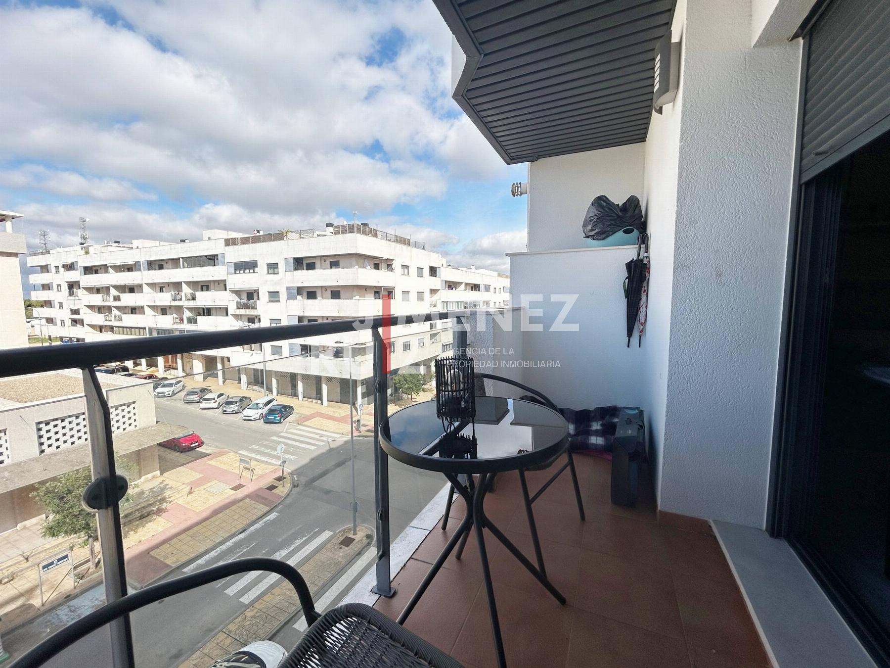 For sale of flat in El Puerto de Santa María