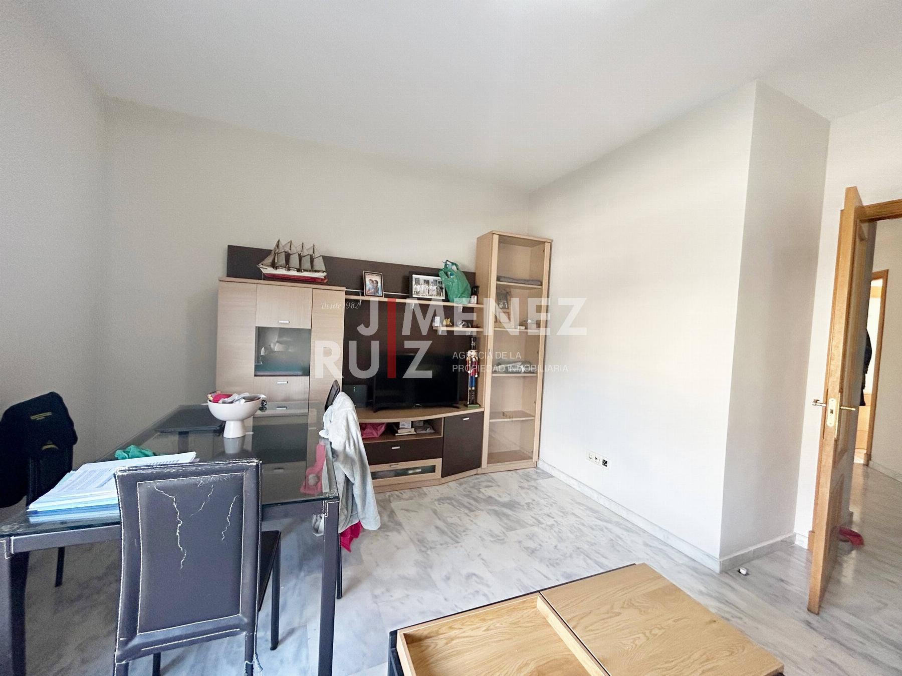 For sale of flat in El Puerto de Santa María