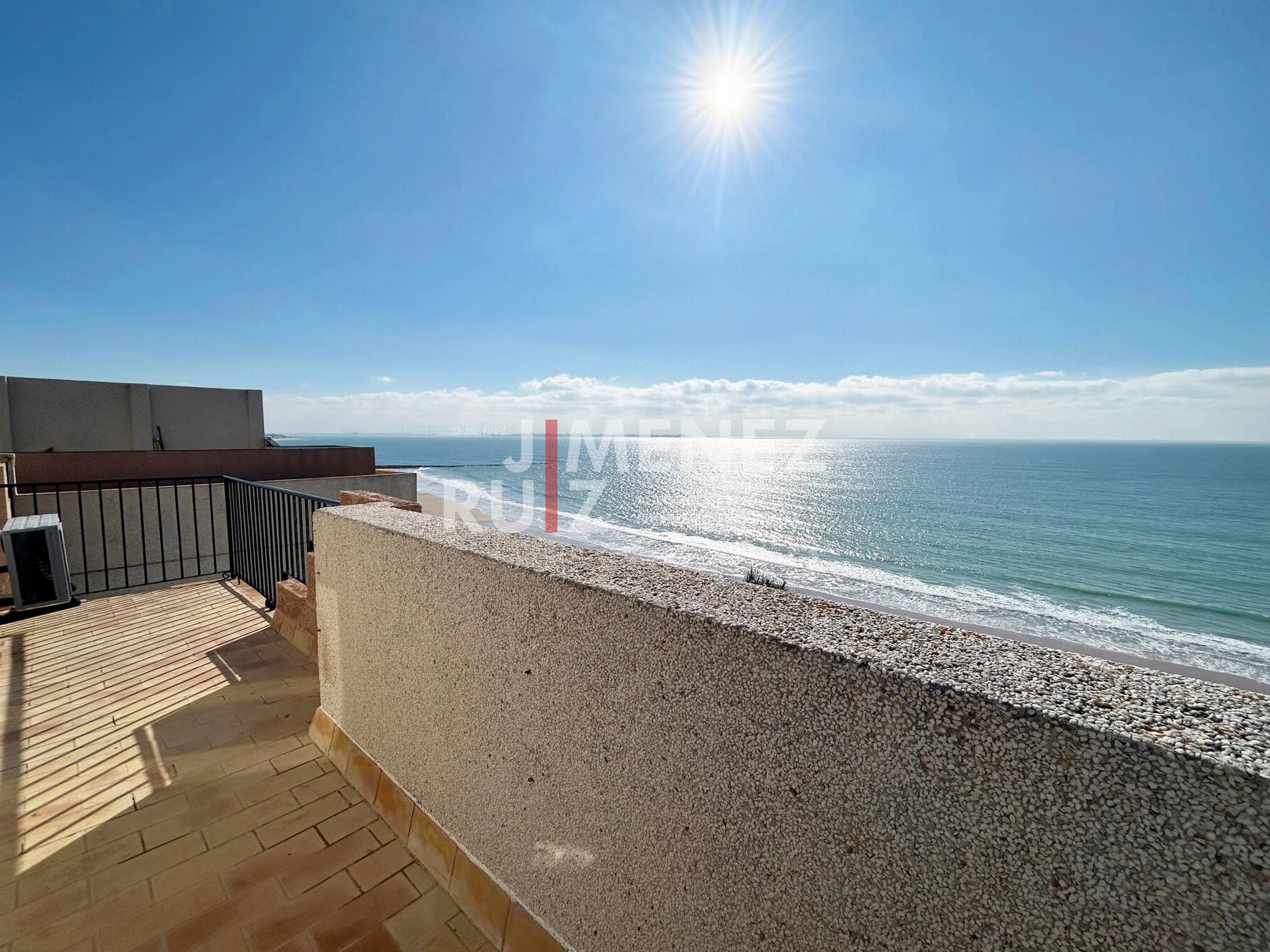 For sale of penthouse in El Puerto de Santa María