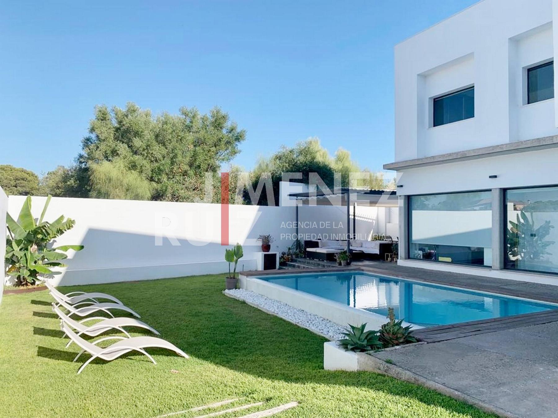 For sale of chalet in El Puerto de Santa María