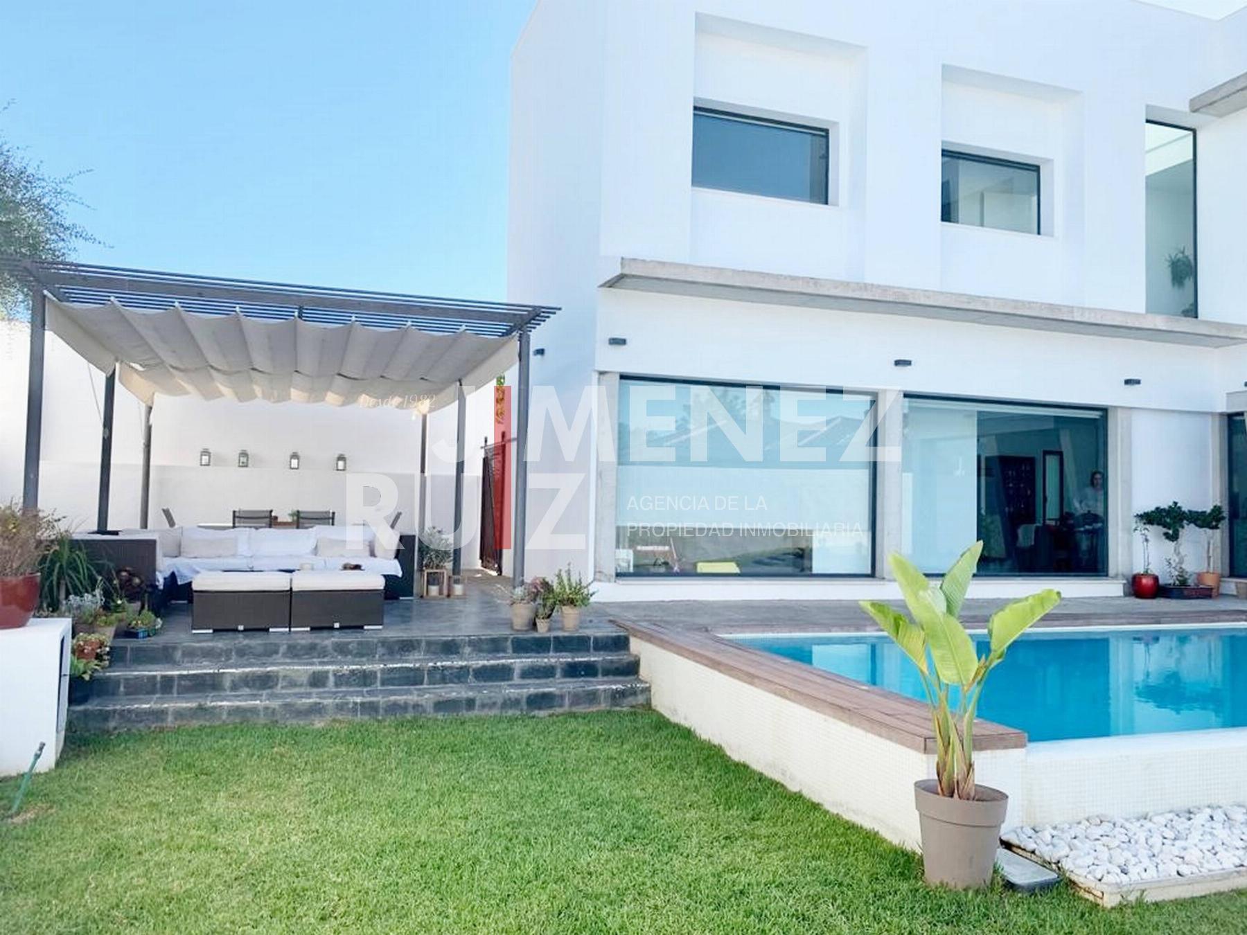 For sale of chalet in El Puerto de Santa María