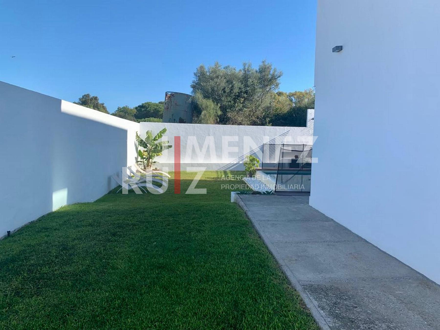 For sale of chalet in El Puerto de Santa María