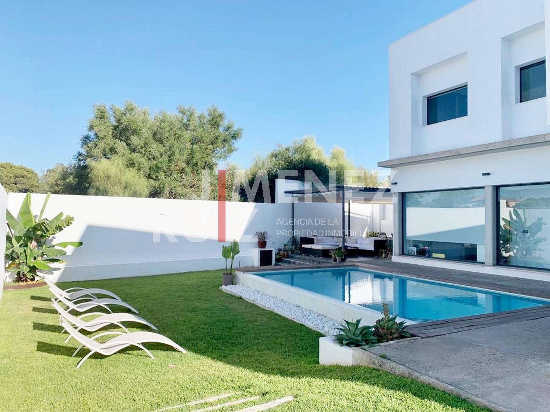 For sale of chalet in El Puerto de Santa María