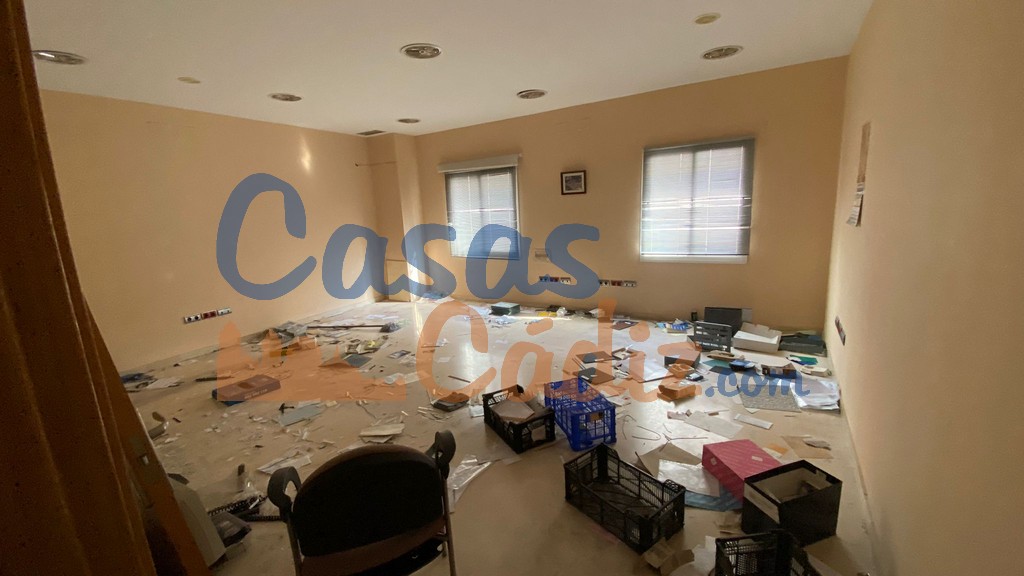For sale of commercial in Jerez de la Frontera