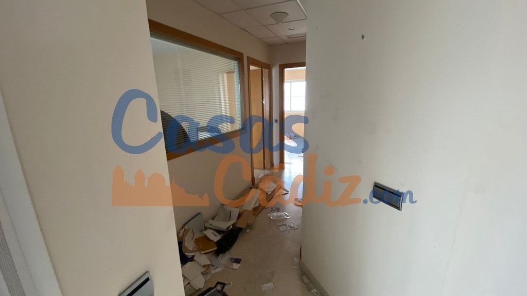 For sale of commercial in Jerez de la Frontera