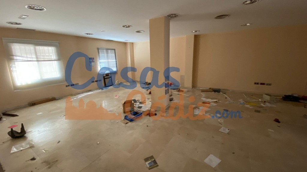For sale of commercial in Jerez de la Frontera