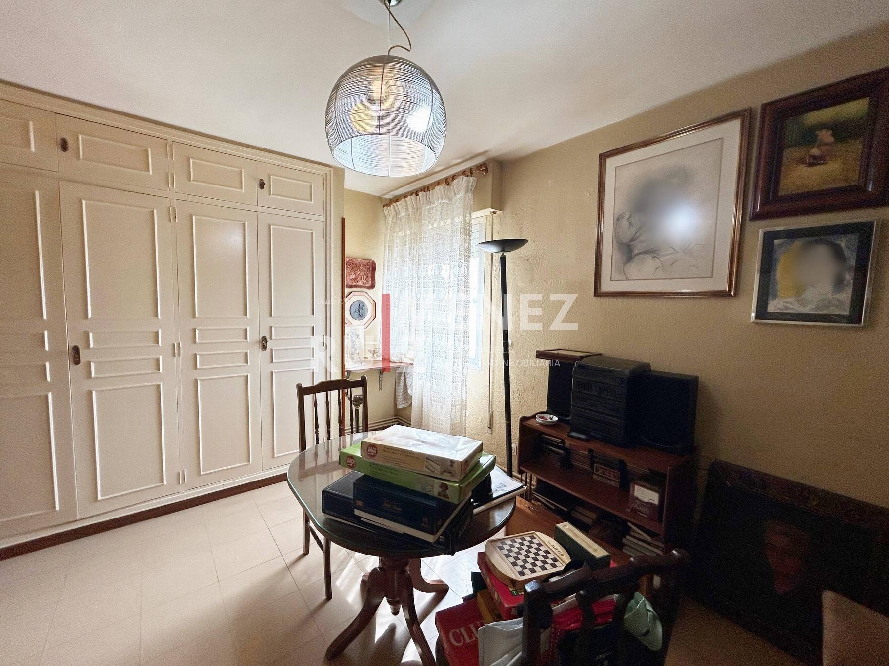 For sale of flat in Cádiz