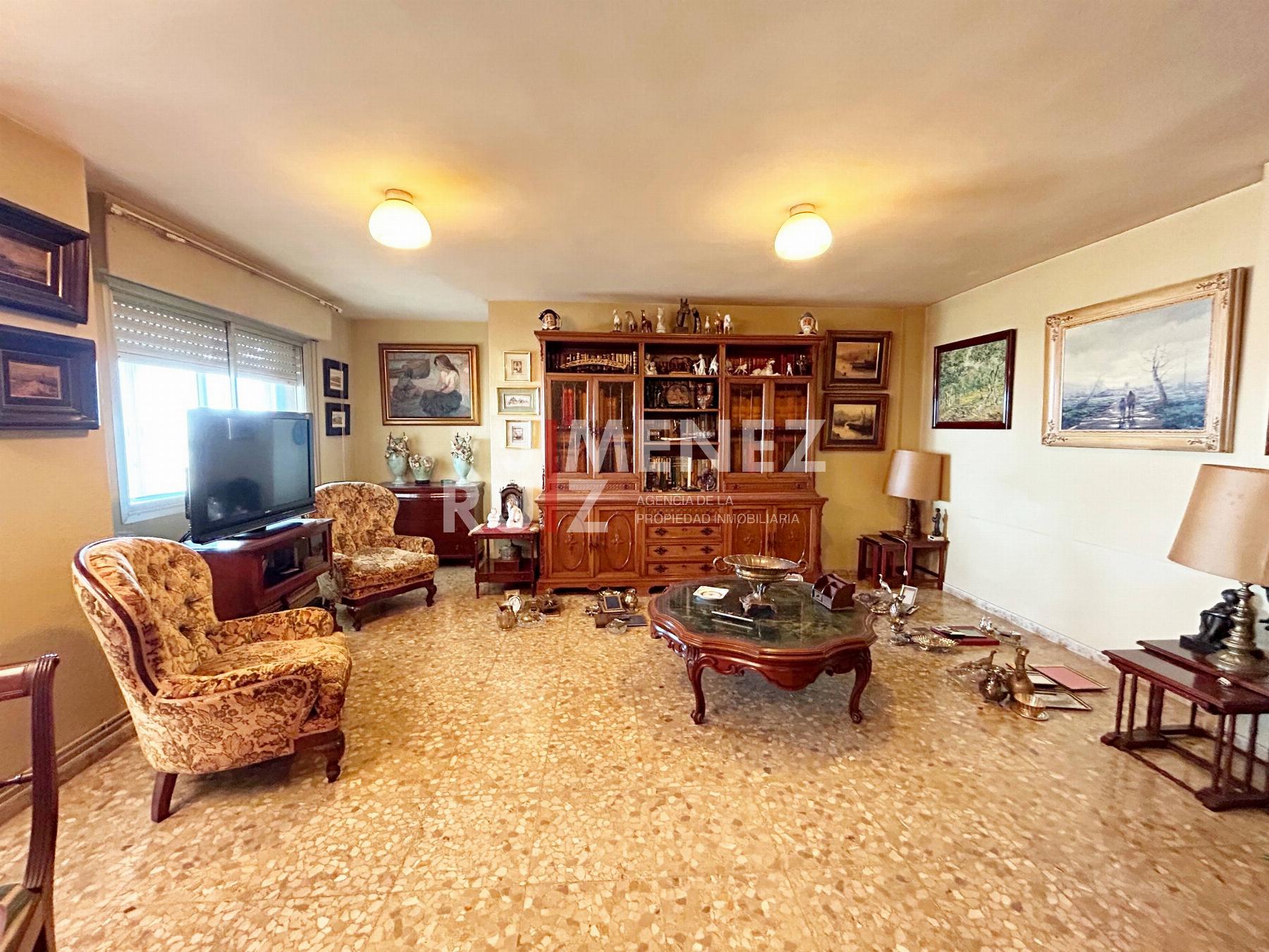 For sale of flat in Cádiz