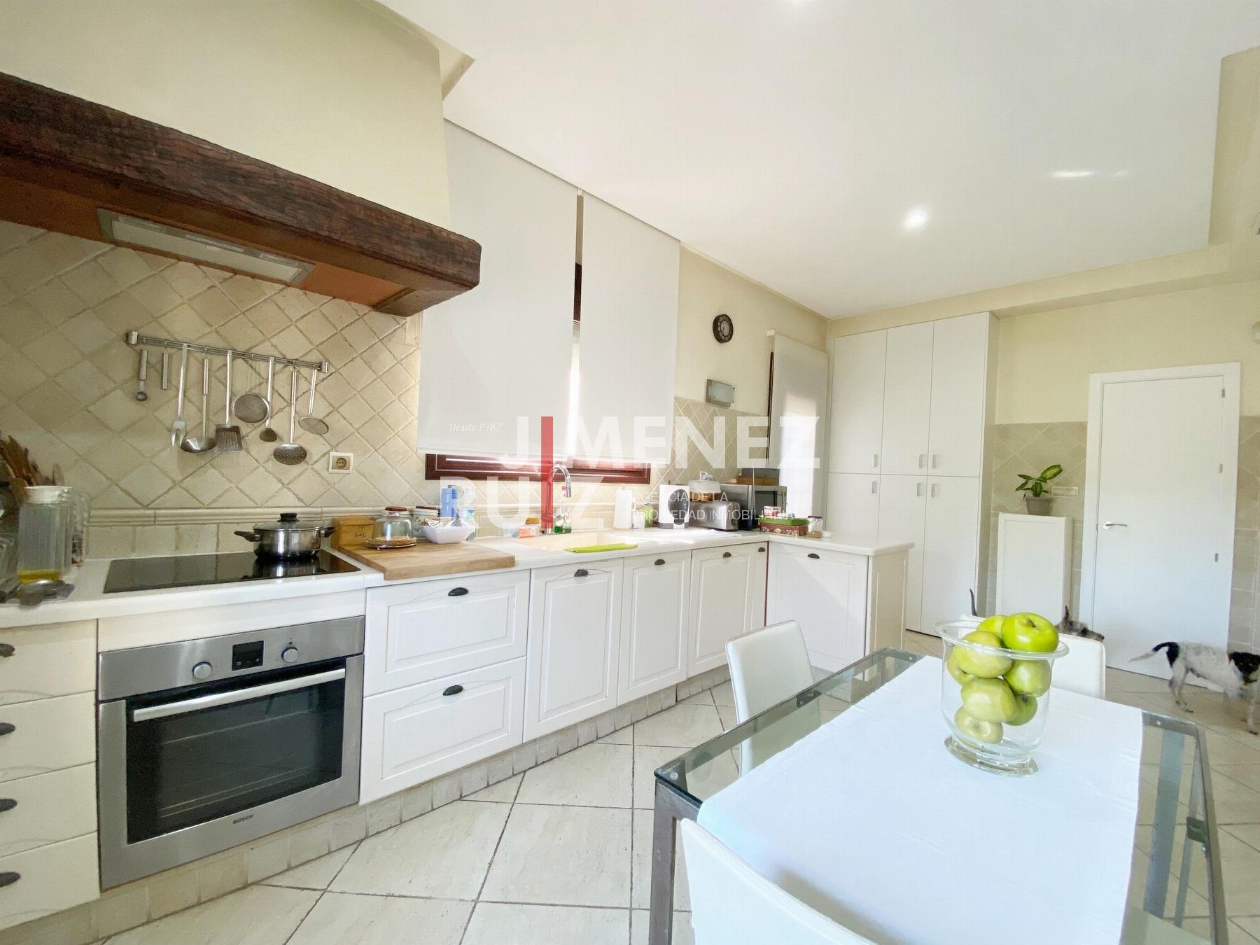 For sale of chalet in El Puerto de Santa María