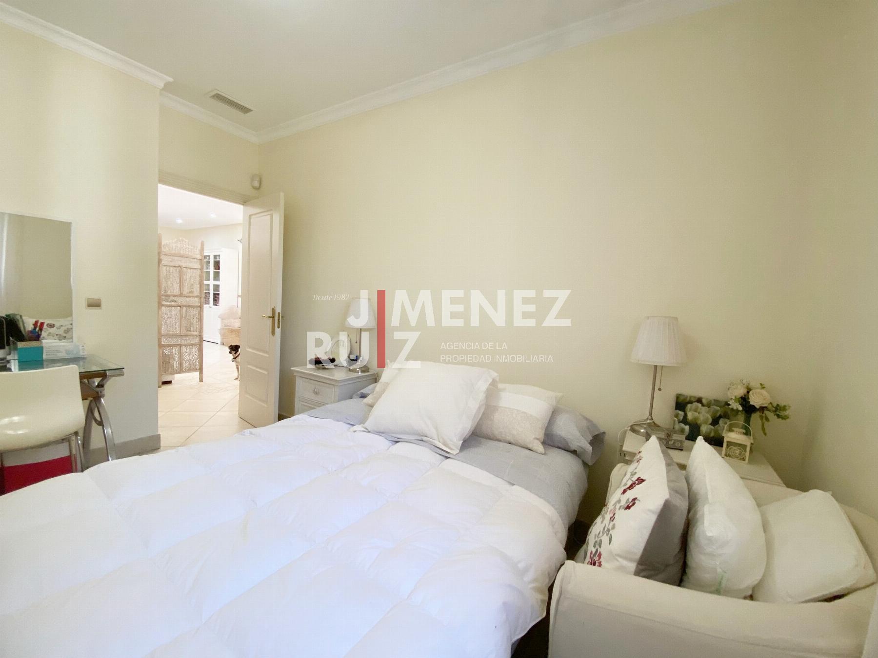 For sale of chalet in El Puerto de Santa María
